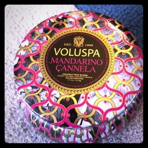 Voluspa mandarino cannela 11oz candle coconut wax